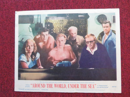AROUND THE WORLD UNDER THE SEA US LOBBY CARD FULL SET L. BRIDGES B. KELLEY 1966 - Rendezvous Cinema