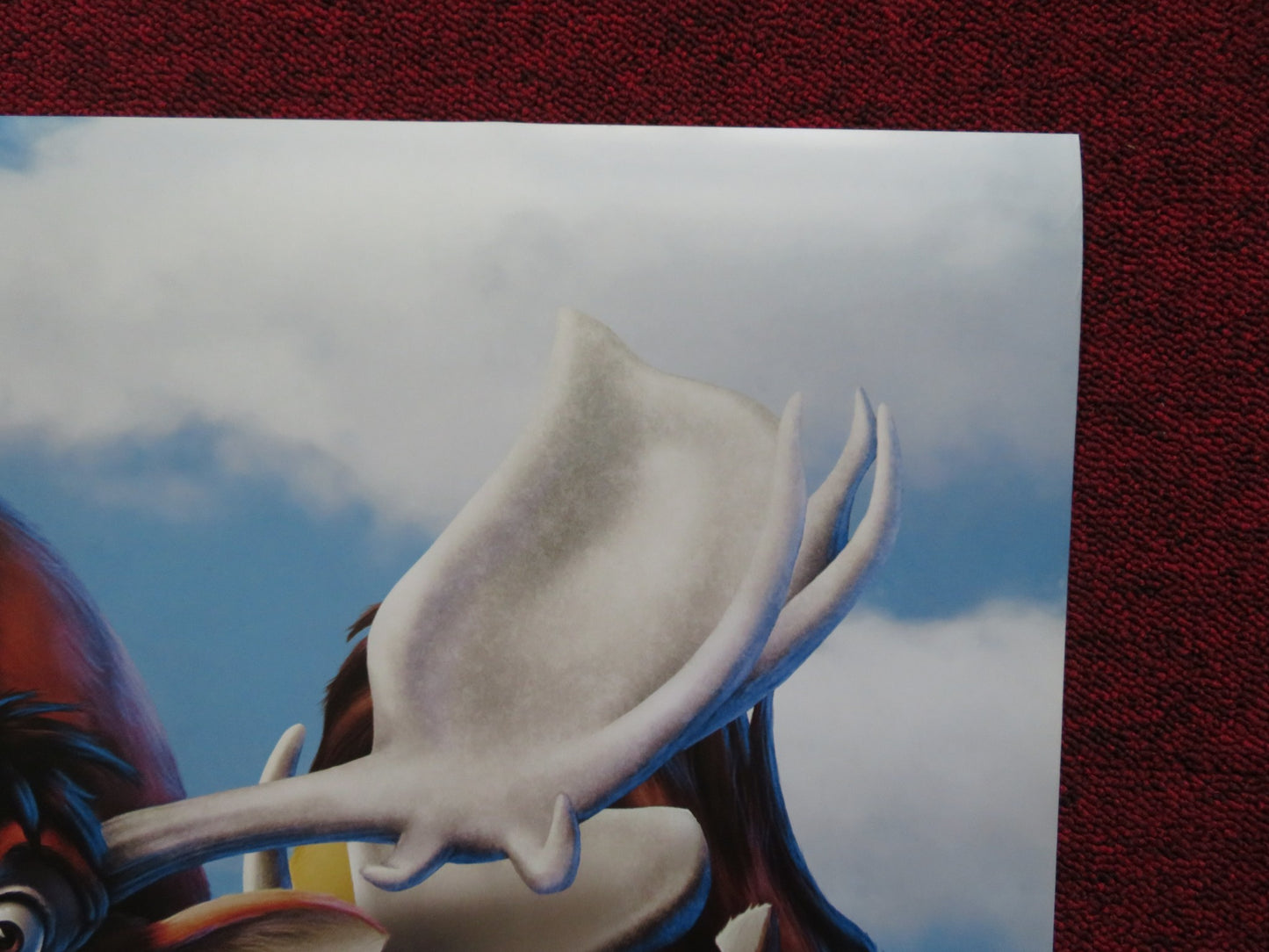 BROTHER BEAR - A US ONE SHEET ROLLED POSTER JOAQUIN PHOENIX JEREMY SUAREZ 2003 - Rendezvous Cinema