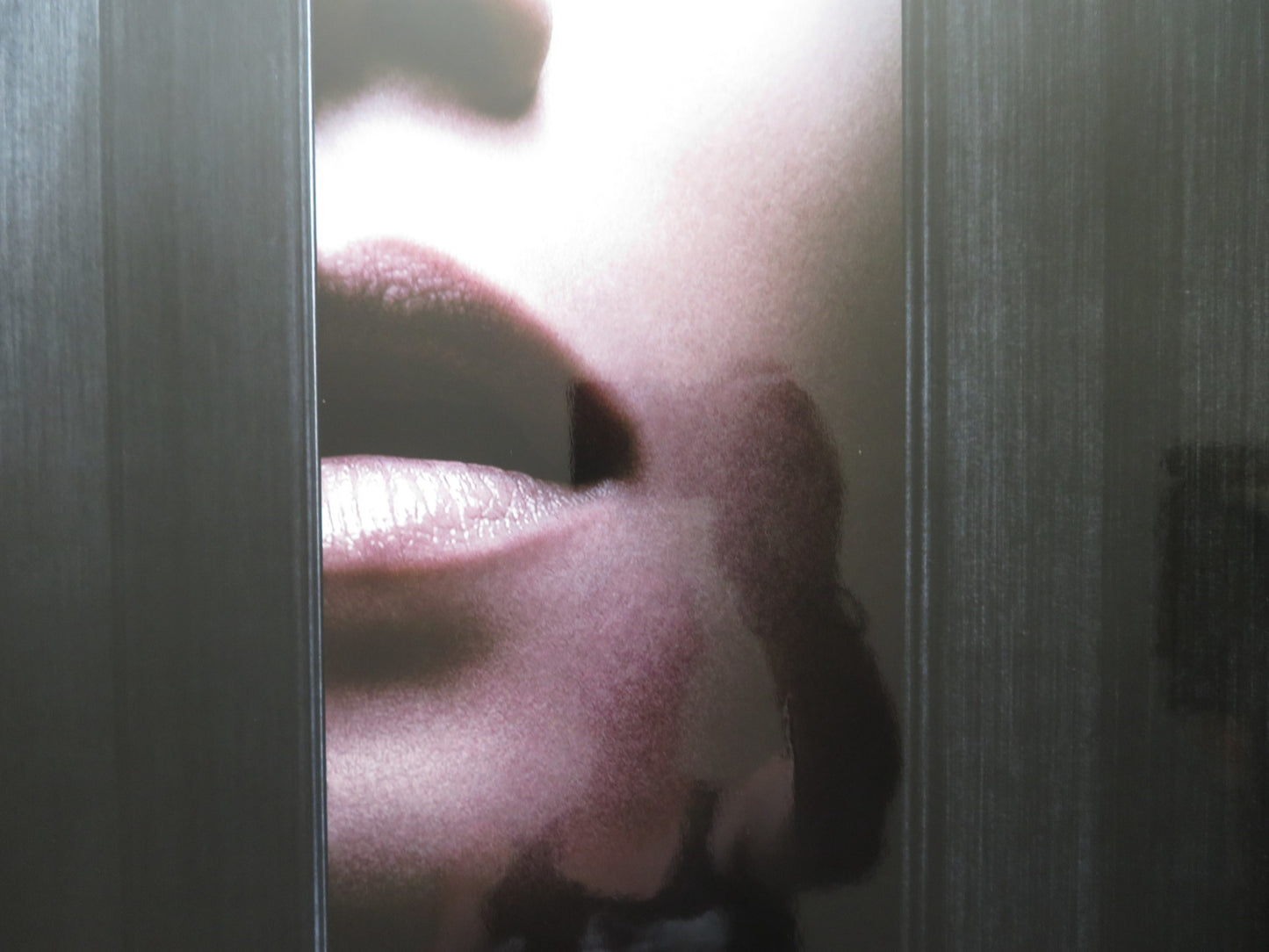 PERFECT STRANGER US ONE SHEET ROLLED POSTER HALLE BERRY BRUCE WILLIS 2007 - Rendezvous Cinema