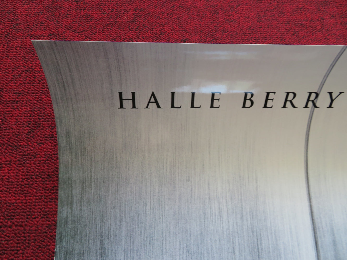 PERFECT STRANGER US ONE SHEET ROLLED POSTER HALLE BERRY BRUCE WILLIS 2007 - Rendezvous Cinema