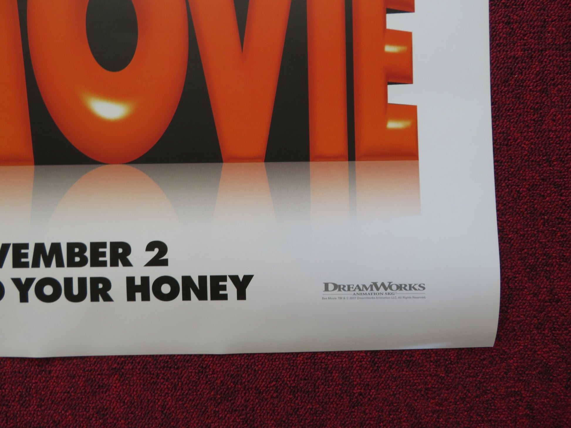 BEE MOVIE US ONE SHEET ROLLED POSTER JERRY SEINFELD RENEE ZELLWEGER 2007 - Rendezvous Cinema