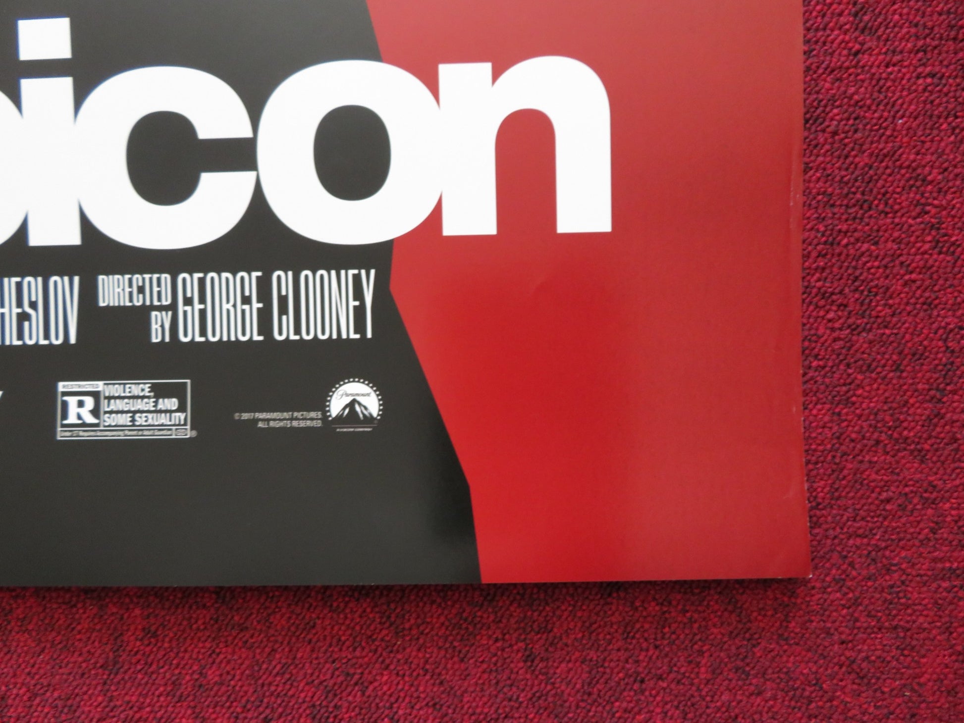 SUBURBICON US ONE SHEET ROLLED POSTER MATT DAMON JULIANNE MOORE 2017 - Rendezvous Cinema