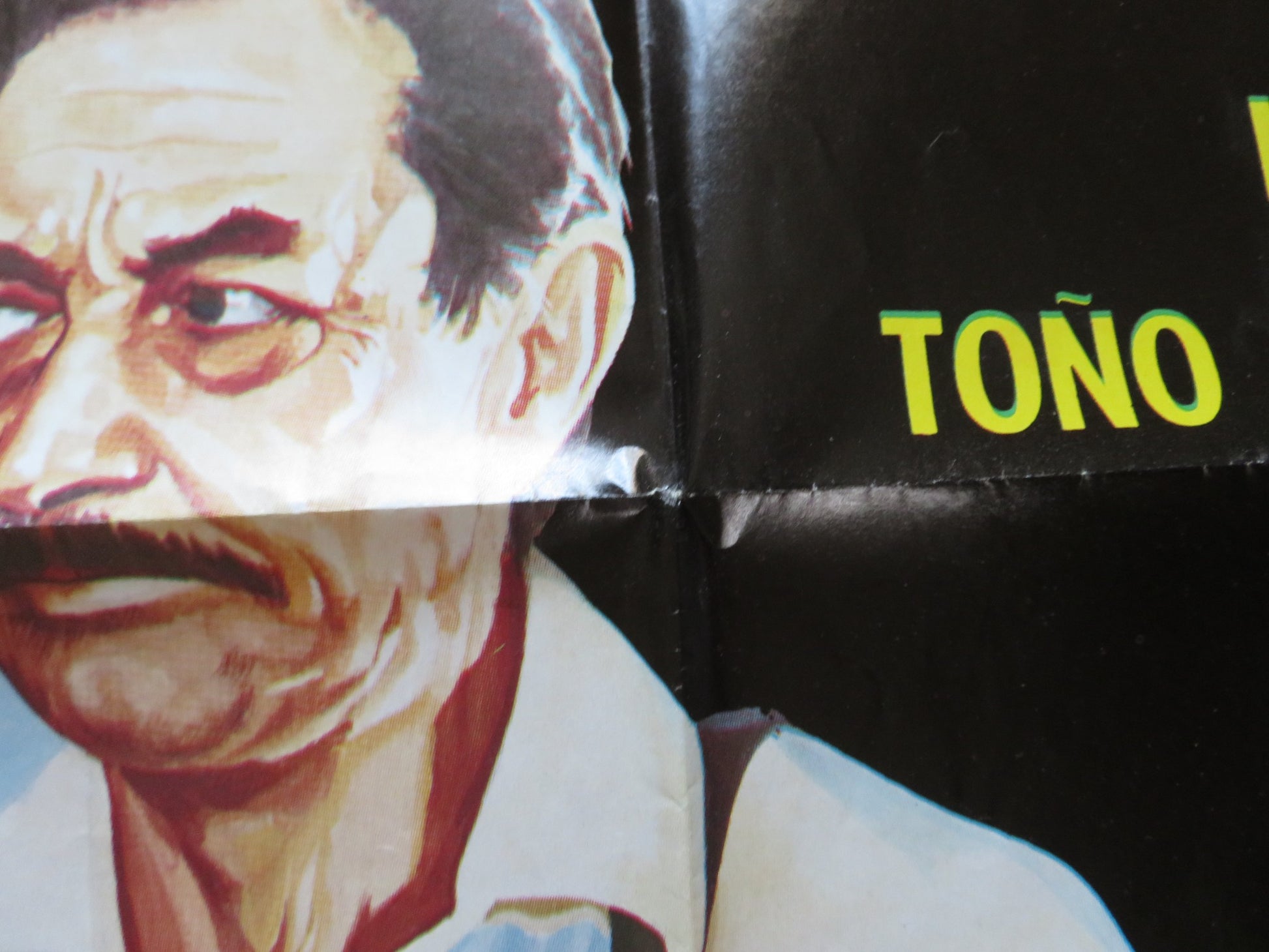 ASALTO EN TIJUANA FOLDED MEXICAN POSTER MARIO ALMADA ROSENDA BERNAL 1984 - Rendezvous Cinema