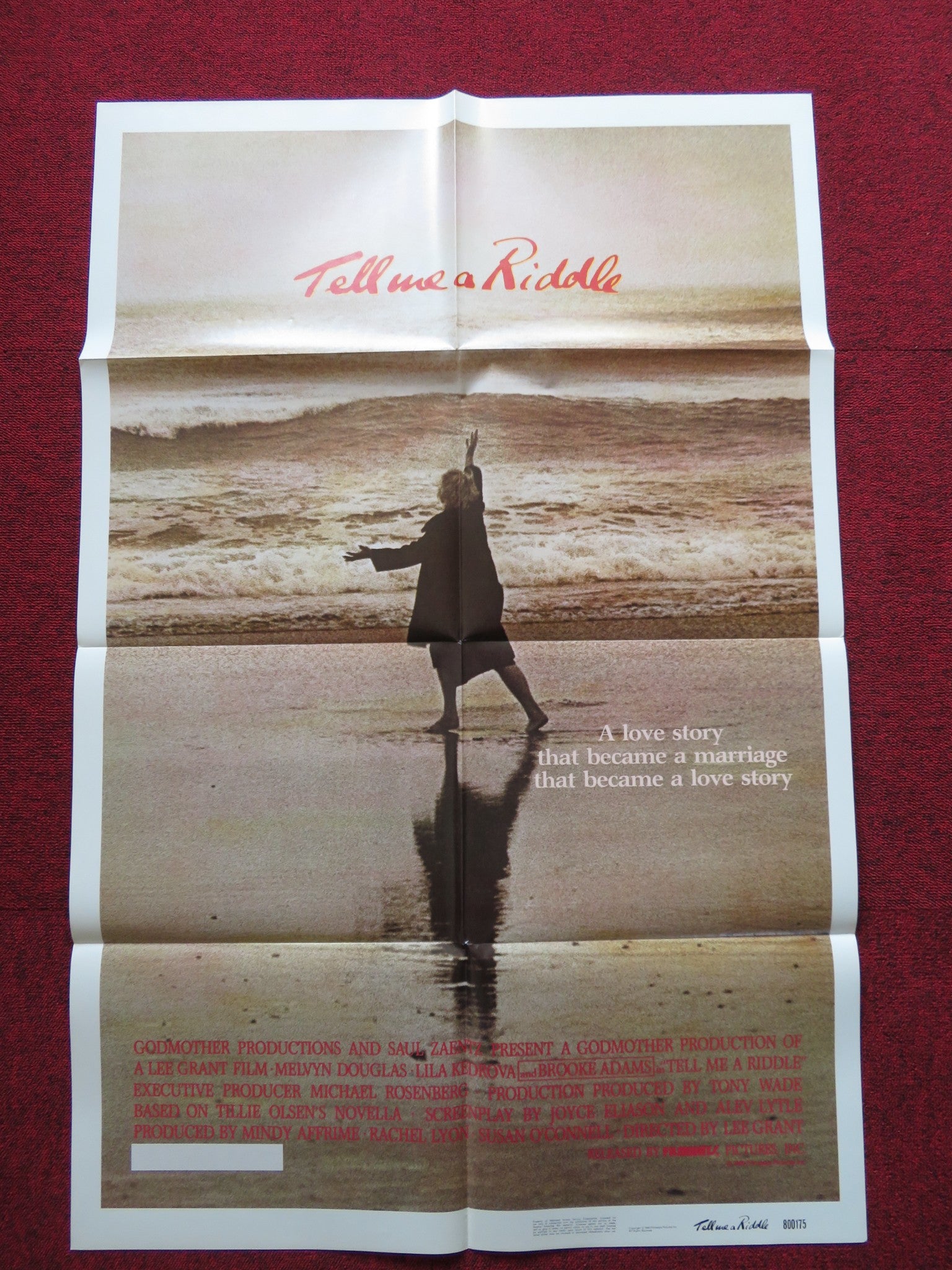 TELL ME A RIDDLE FOLDED US ONE SHEET POSTER MELVYN DOUGLAS LILA KEDROVA 1980 - Rendezvous Cinema