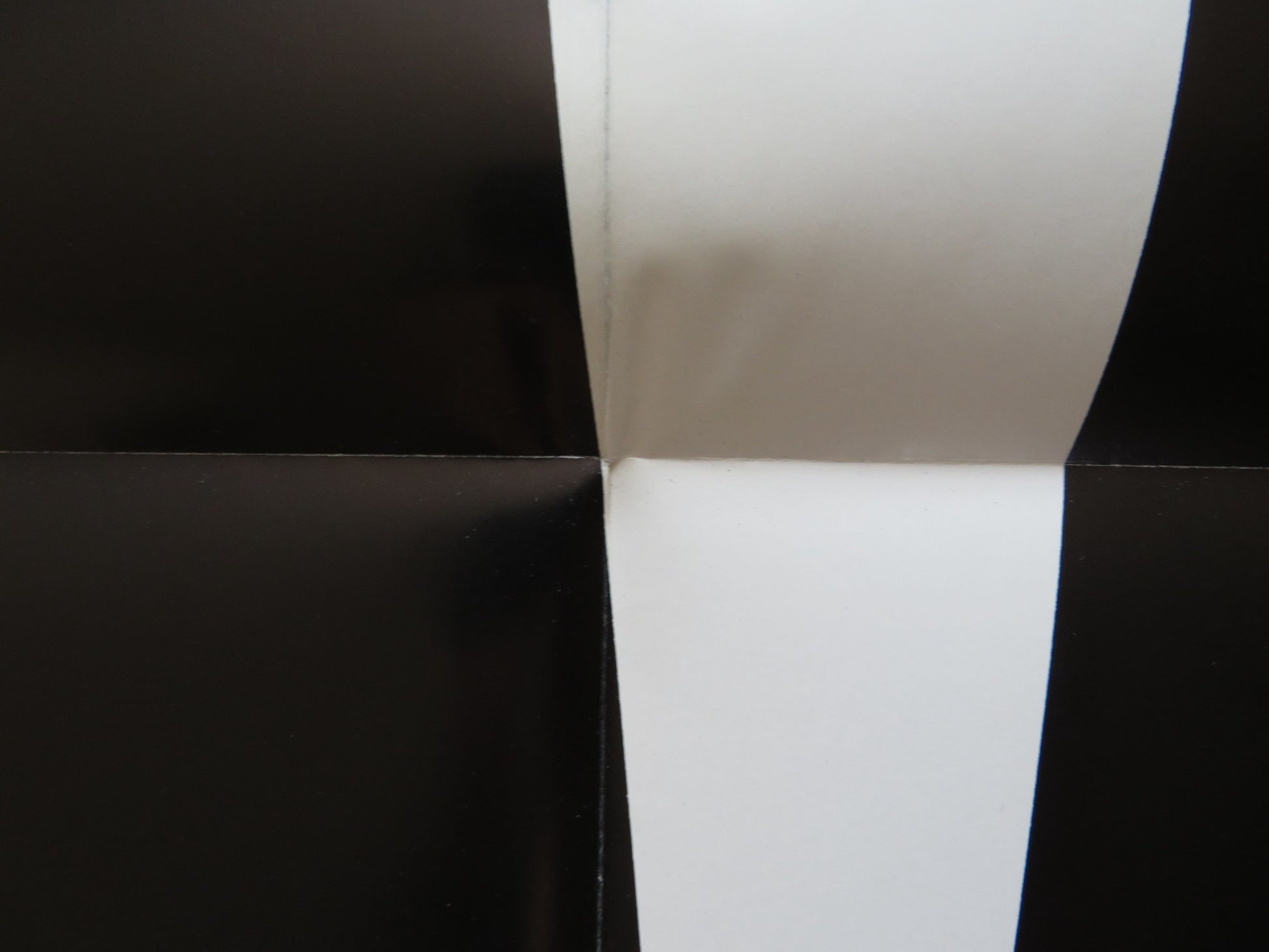 THE FAN FOLDED US ONE SHEET POSTER LAUREN BACALL JAMES GARNER 1981 - Rendezvous Cinema