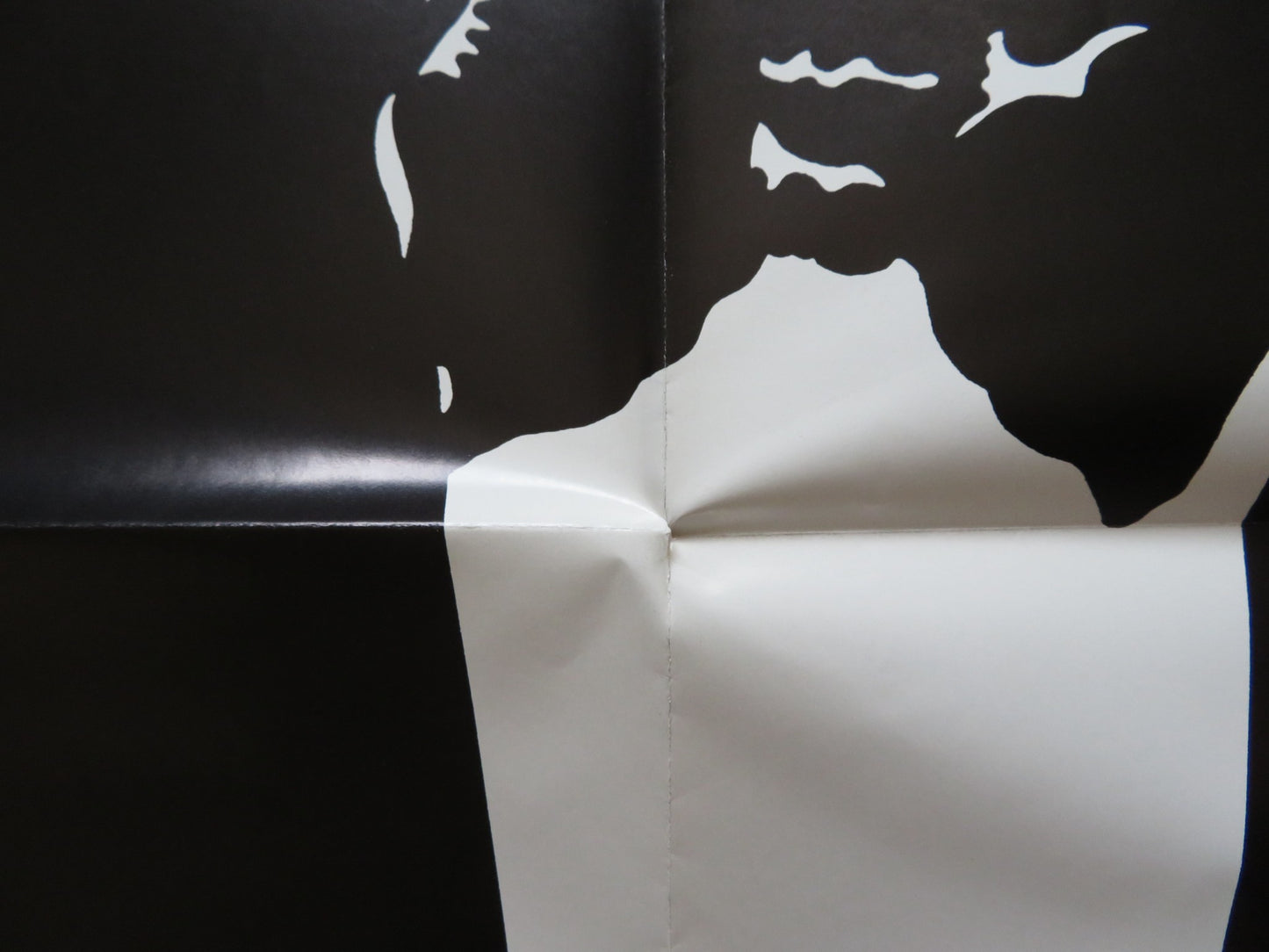 THE FAN FOLDED US ONE SHEET POSTER LAUREN BACALL JAMES GARNER 1981 - Rendezvous Cinema