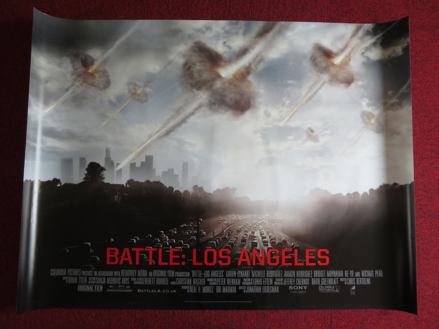 BATTLE LOS ANGELES UK QUAD (30"x 40") ROLLED POSTER AARON ECKHART R.RODRIGUE '10 - Rendezvous Cinema