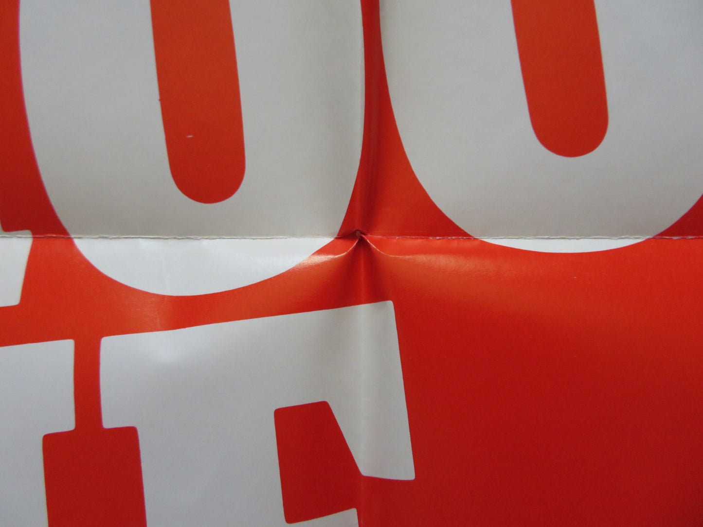 THE DAY THAT SHOOK THE WORLD FOLDED US ONE SHEET POSTER CHRISTOPHER PLUMMER 1977 - Rendezvous Cinema