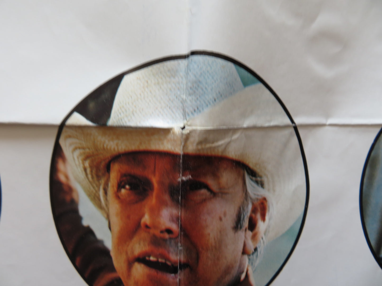 MR. BILLION - STYLE B FOLDED US ONE SHEET POSTER TERENCE HILL V. PERRINE 1977 - Rendezvous Cinema