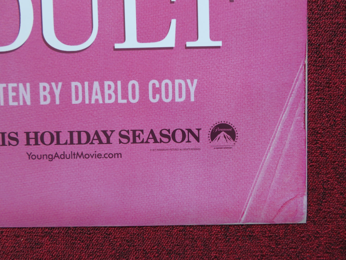 YOUNG ADULT US ONE SHEET ROLLED POSTER CHARLIZE THERON PATTON OSWALT 2011 - Rendezvous Cinema