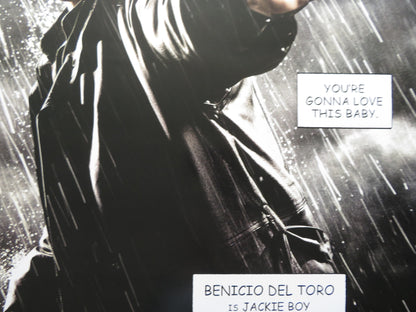 SIN CITY - B US ONE SHEET ROLLED POSTER BENICIO DEL TORO 2004 - Rendezvous Cinema