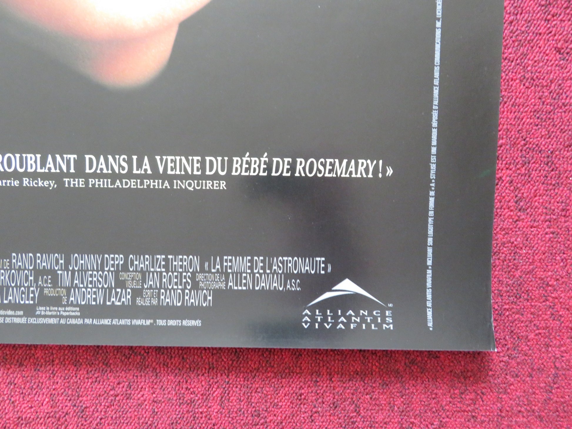 THE ASTRONAUT'S WIFE FRENCH ONE SHEET ROLLED POSTER JOHNNY DEPP C. THERON 1999 - Rendezvous Cinema