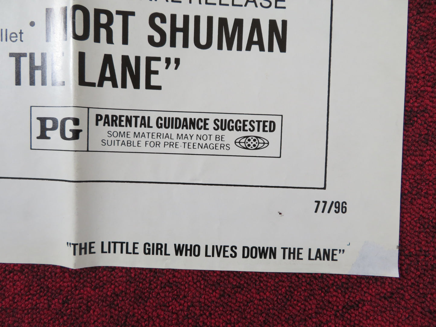 THE LITTLE GIRL WHO LIVES DOWN THE LANE FOLDED US ONE SHEET POSTER FOSTER 1977