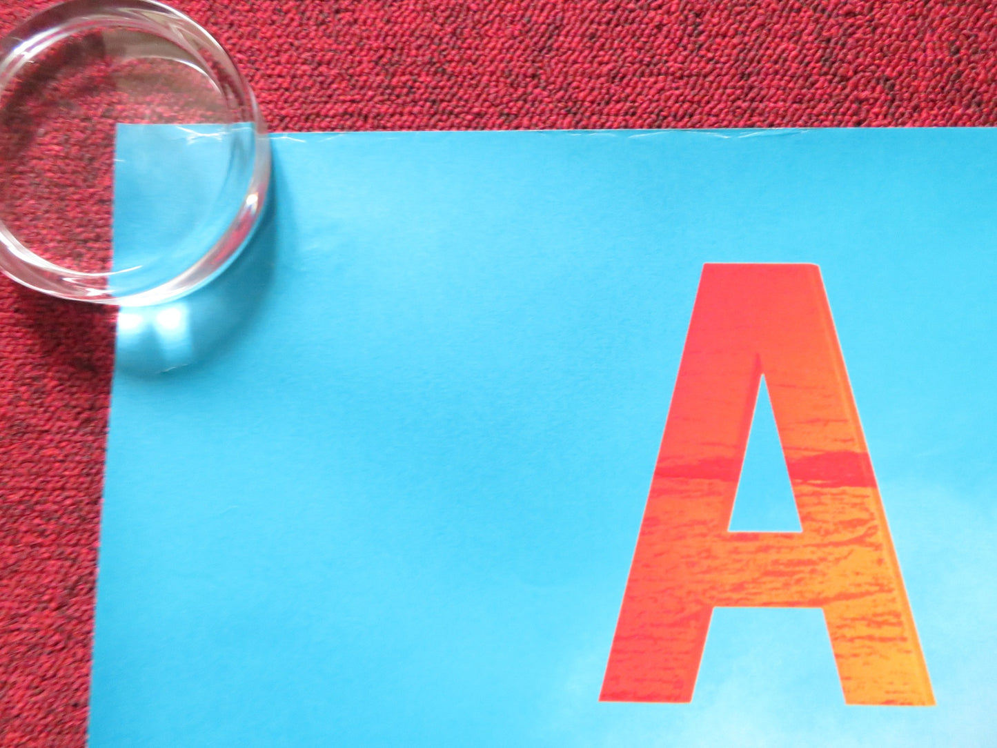 ALPHA UK QUAD (30"x 40") ROLLED POSTER KODI SMIT-MCPHEE J. H. JOHANNESSON 2018 - Rendezvous Cinema