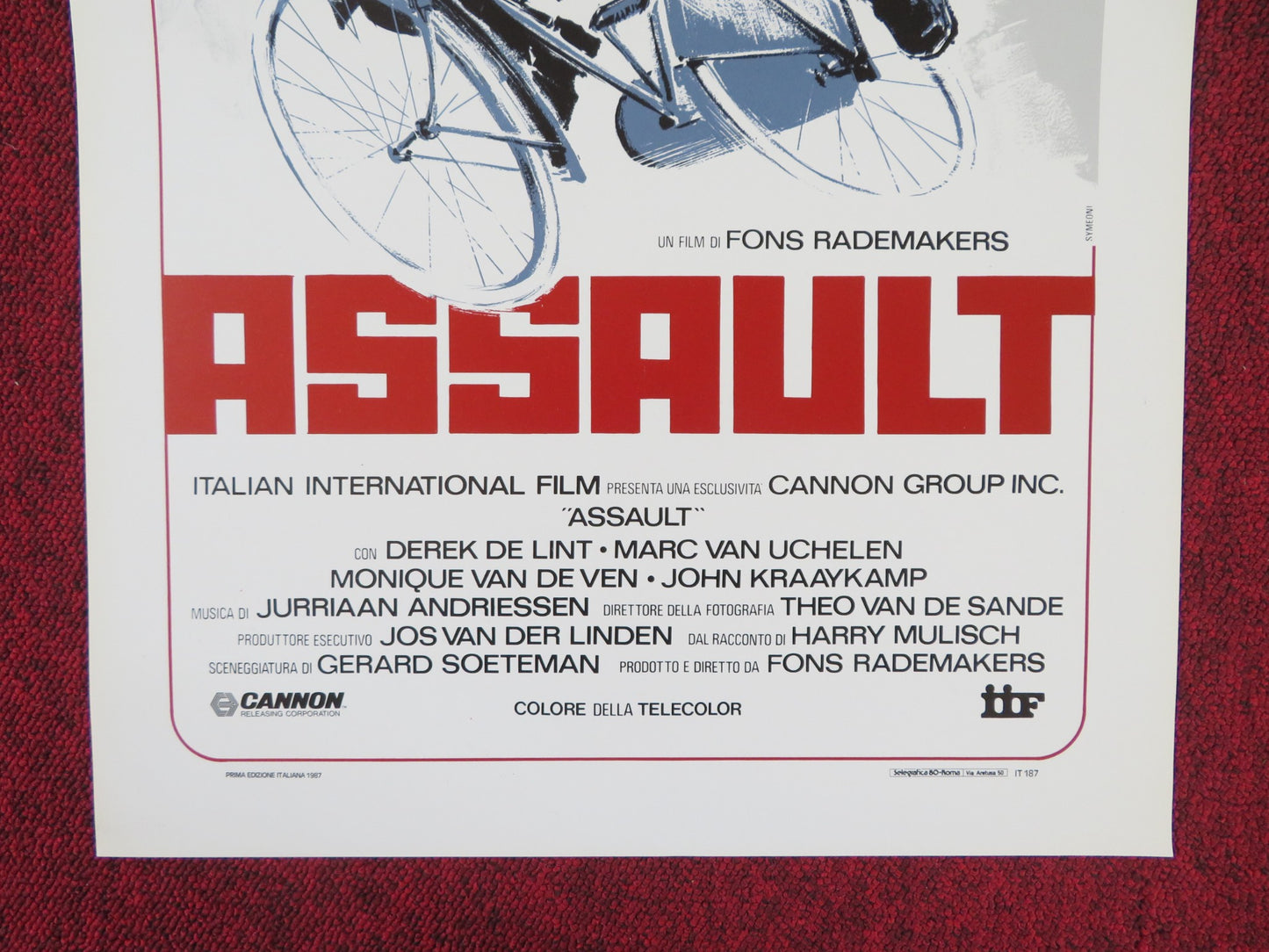 ASSAULT ITALIAN LOCANDINA POSTER CANNON DEREK DE LINT 1986 - Rendezvous Cinema
