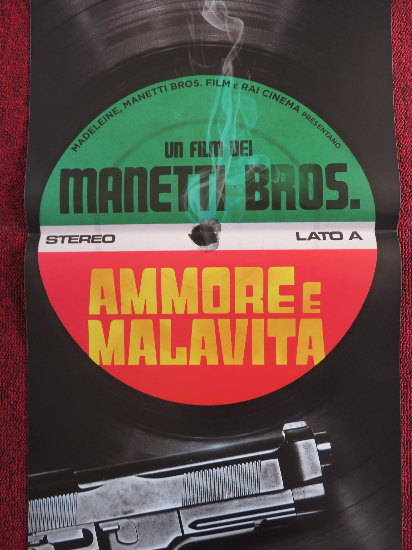 AMMORE E MALAVITA ITALIAN LOCANDINA POSTER CLAUDIA GERINI CARLO BUCCIROSSO 2017 - Rendezvous Cinema