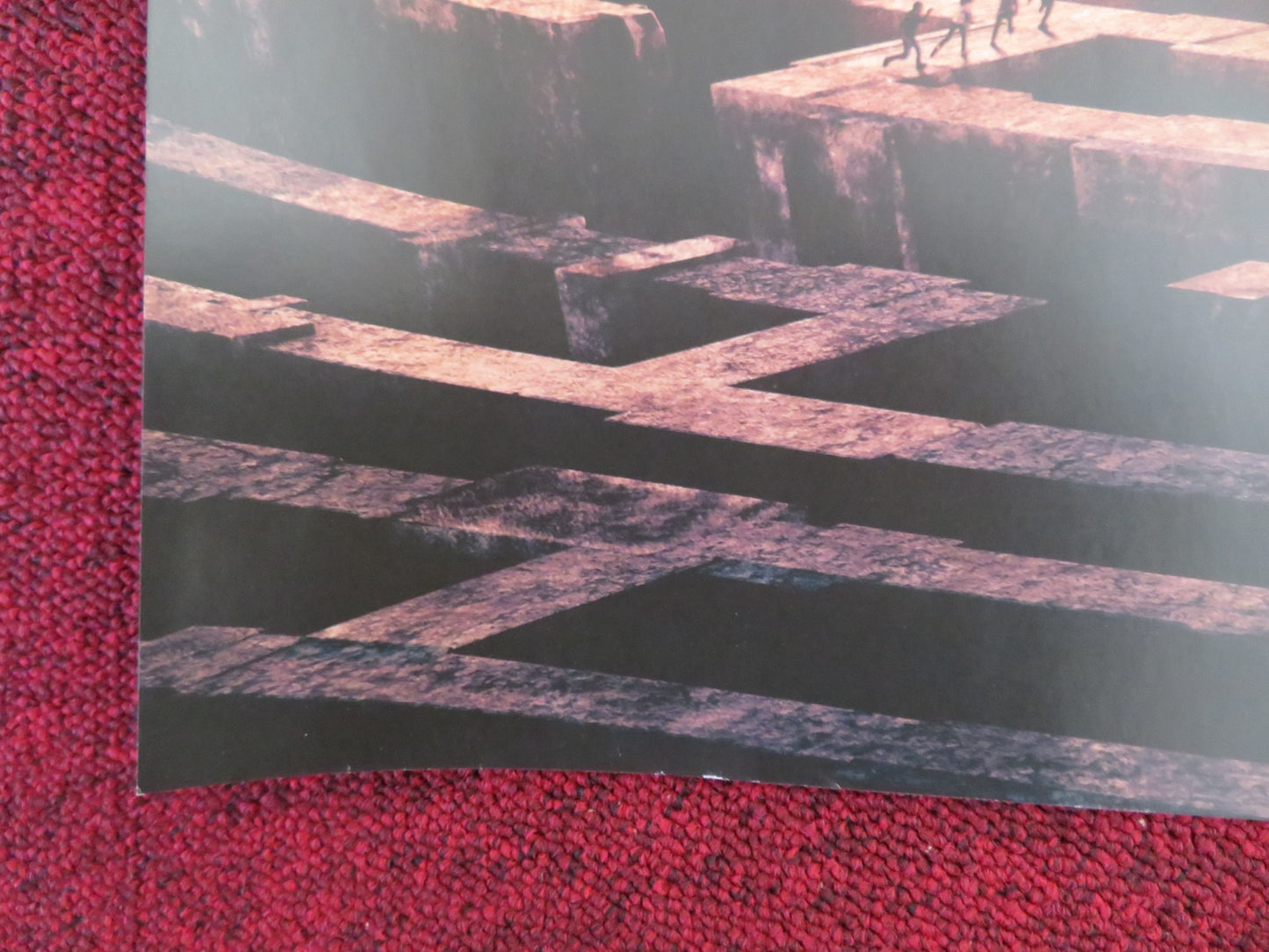 MAZE RUNNER: THE DEATH CURE UK QUAD (30"x 40") ROLLED POSTER DYLAN O'BRIEN 2018 - Rendezvous Cinema