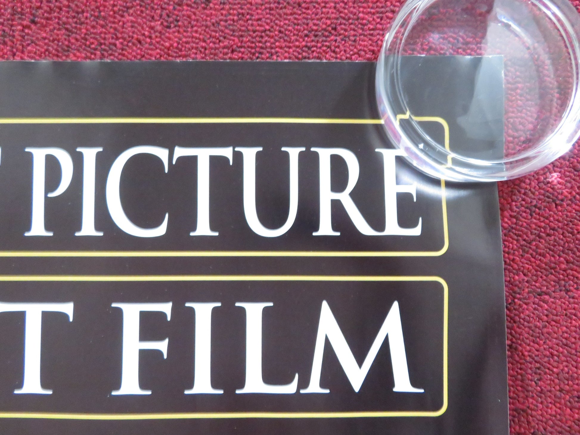 AMERICAN HUSTLE UK QUAD ROLLED POSTER CHRISTIAN BALE BRADLEY COOPER 2013 - Rendezvous Cinema