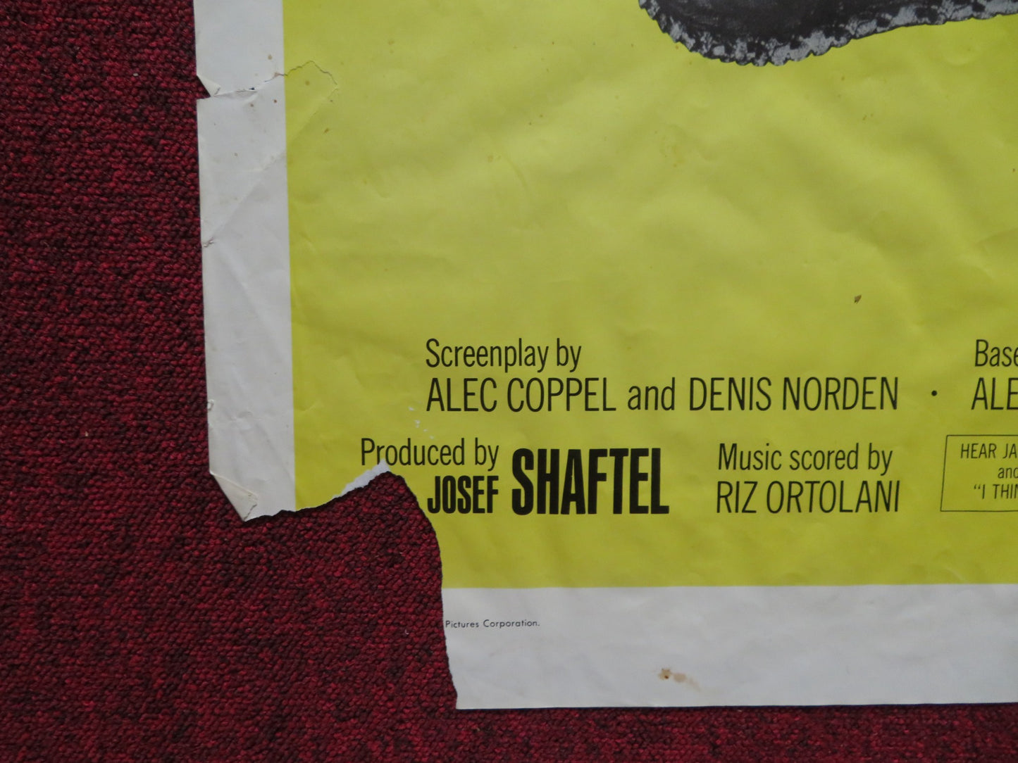 THE BLISS OF MRS.BLOSSOM FOLDED US ONE SHEET POSTER SHIRLEY MACLAINE 1968 - Rendezvous Cinema