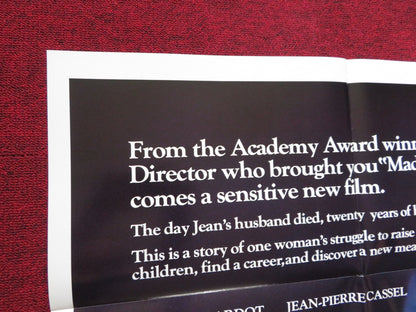 LA VIE CONTINUE FOLDED US ONE SHEET POSTER ANNIE GIRARDOT JEAN-PIERRE CASSEL '82 - Rendezvous Cinema