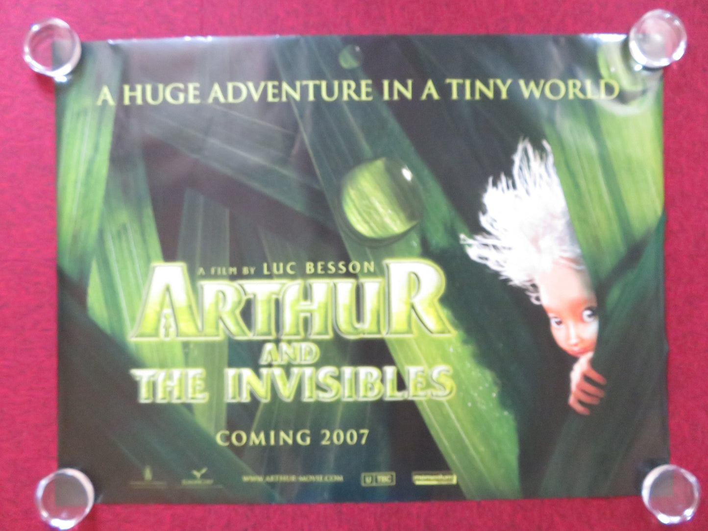 ARTHUR AND THE INVISIBLES UK QUAD (30"x 40") ROLLED POSTER FREDDIE HIGHMORE 2006 - Rendezvous Cinema