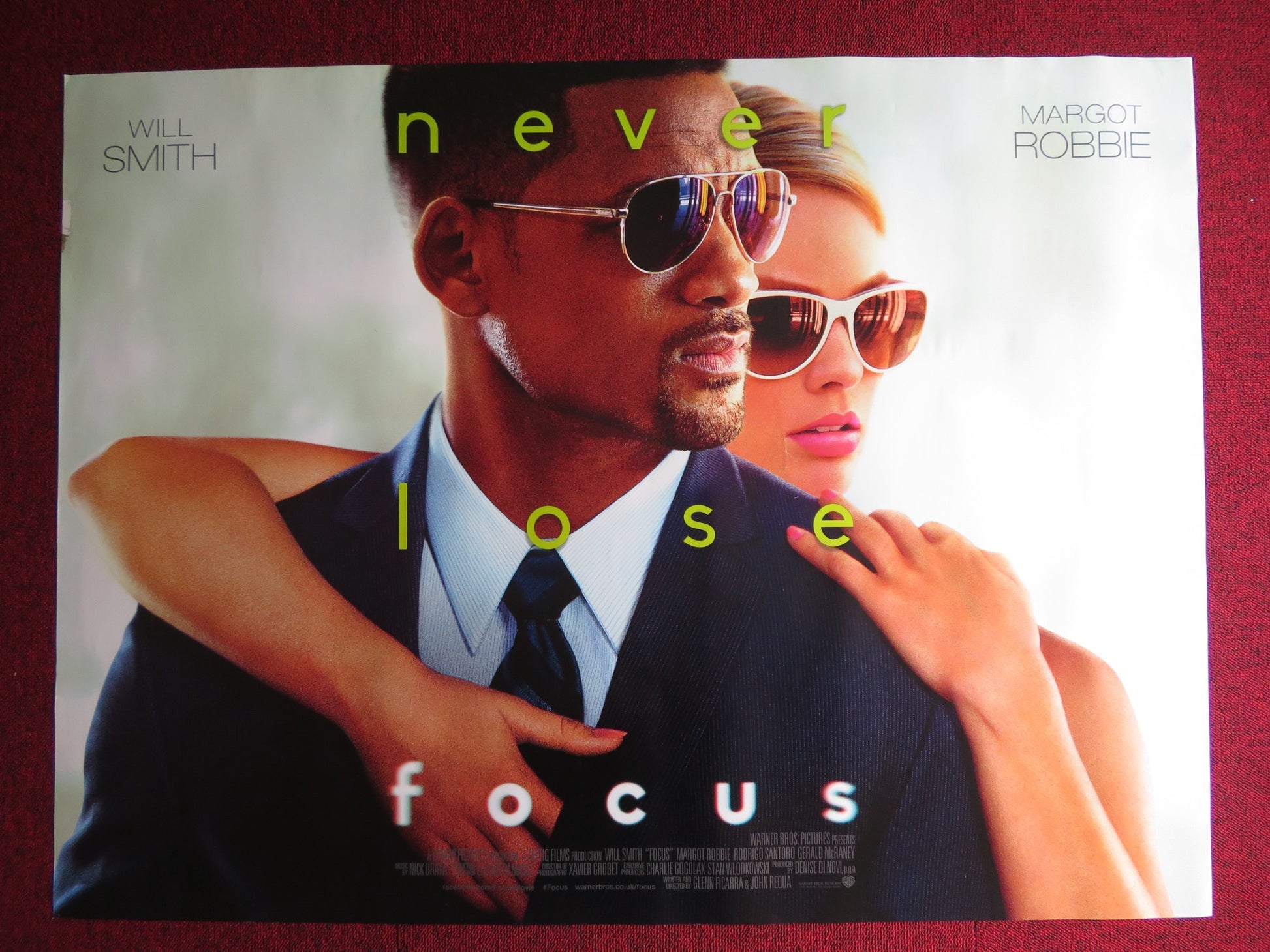 FOCUS UK QUAD (30"x 40") ROLLED POSTER WILL SMITH MARGOT ROBBIE 2015 - Rendezvous Cinema