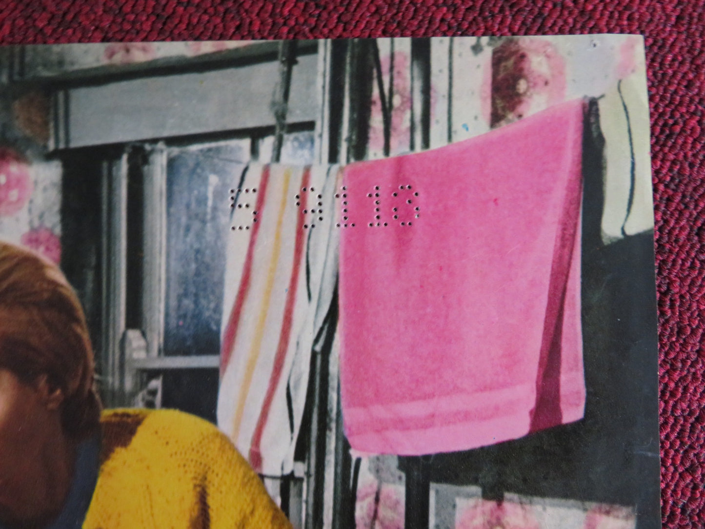 CORRI LIBERO E SELVAGGIO ITALIAN FOTOBUSTA POSTER JOHN MILLS SYLVIA SYMS 1970 - Rendezvous Cinema