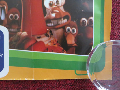 IN 2 FILM UK QUAD ROLLED POSTER CHICKEN RUN PITCH BLACK GLADIATOR 2000 Rendezvous Cinema Movie posters