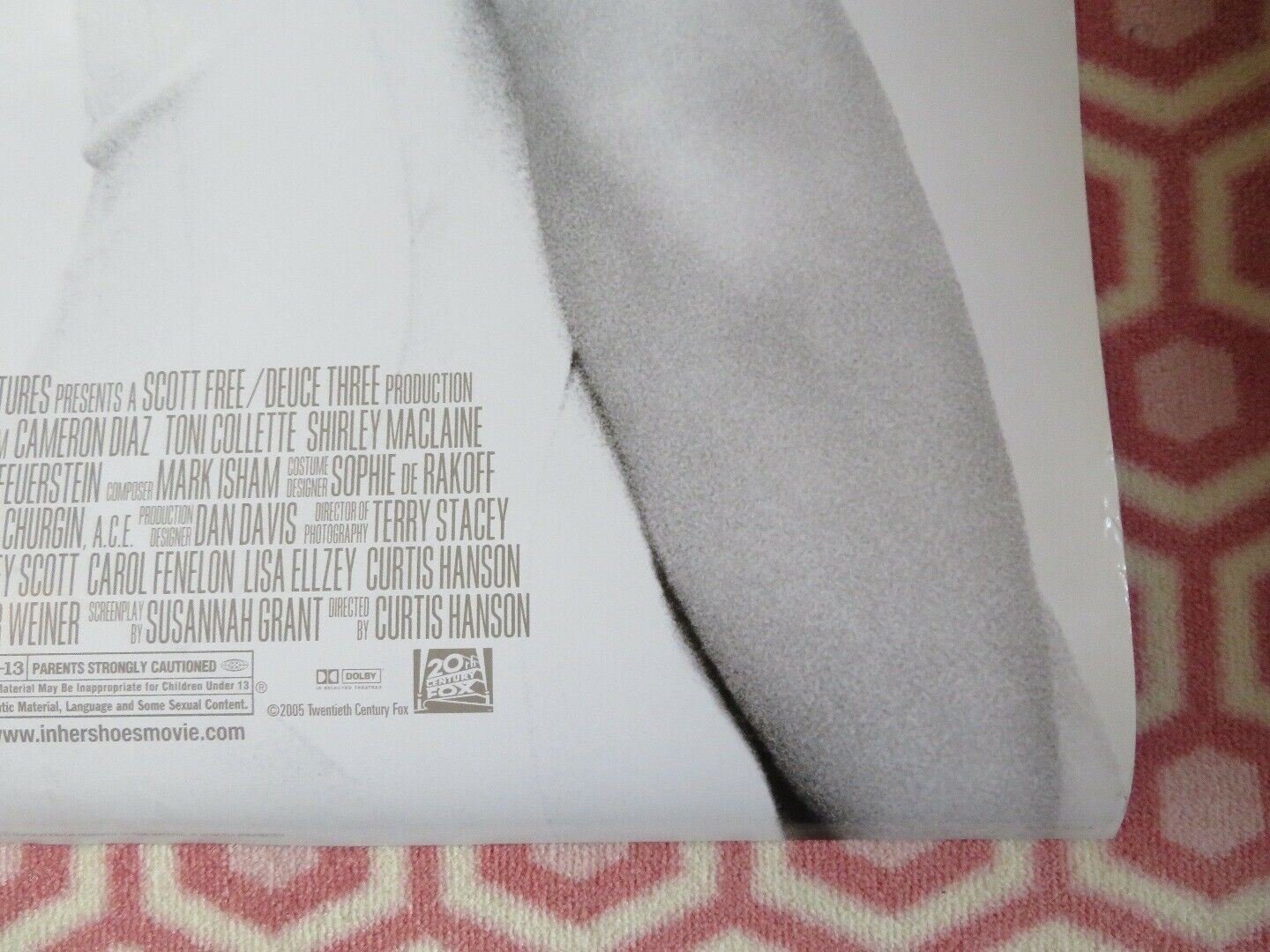 IN HER SHOES VERSION A US ONE SHEET ROLLED POSTER CAMERON DIAZ 2005 Movie posters