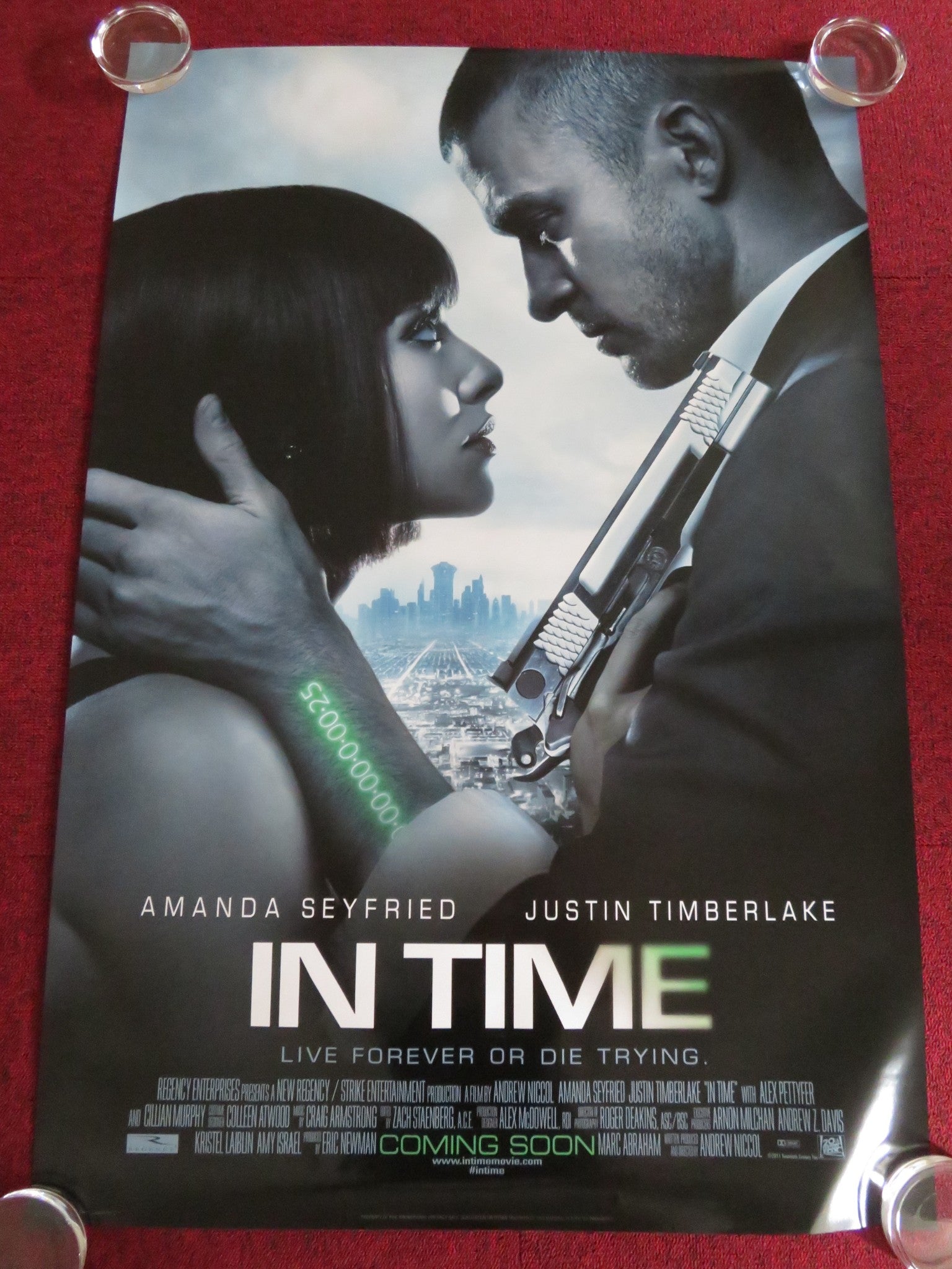 IN TIME US ONE SHEET ROLLED POSTER JUSTIN TIMBERLAKE OLIVIA WILDE 2011 Rendezvous Cinema Movie posters