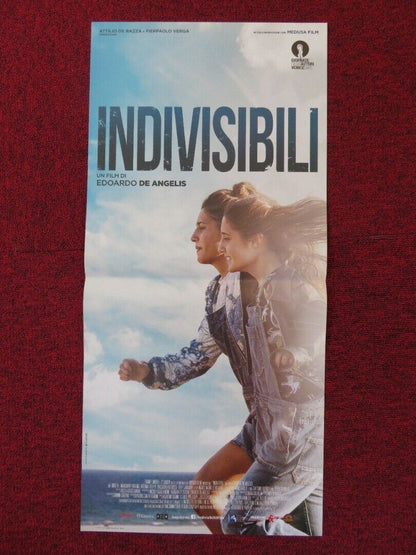 INDIVISIBILI ITALIAN LOCANDINA (26.5"x12.5") POSTER ANGELA FONTANA 2016 Rendezvous Cinema Movie posters