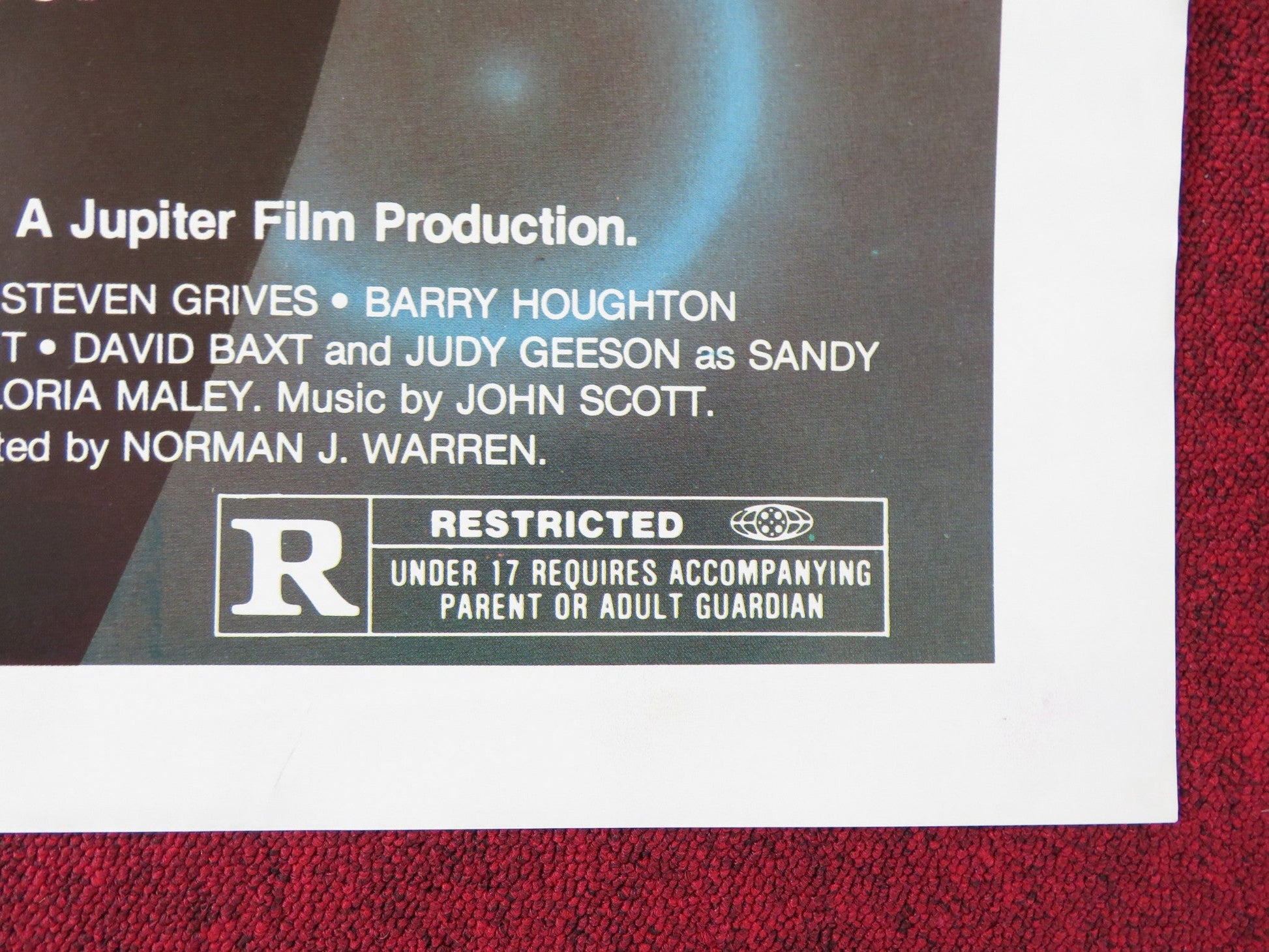 INSEMINOID / HORROR PLANET - A US TRI FOLDED ONE SHEET ROLLED POSTER 1981 Rendezvous Cinema Movie posters