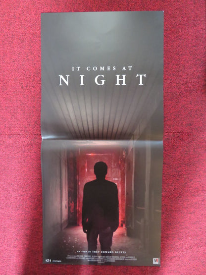 IT COMES AT NIGHT ITALIAN LOCANDINA POSTER JOEL EDGERTON CHRISTOPHER ABBOTT 2017 Rendezvous Cinema Movie posters