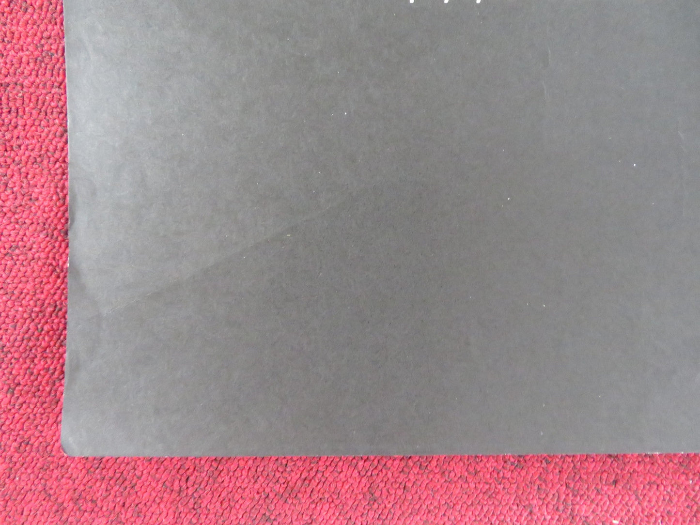 IT'S A 2FT 6" ABOVE THE GROUND WORLD FOLDED US ONE SHEET POSTER H. BENNETT 1973 Rendezvous Cinema Movie posters