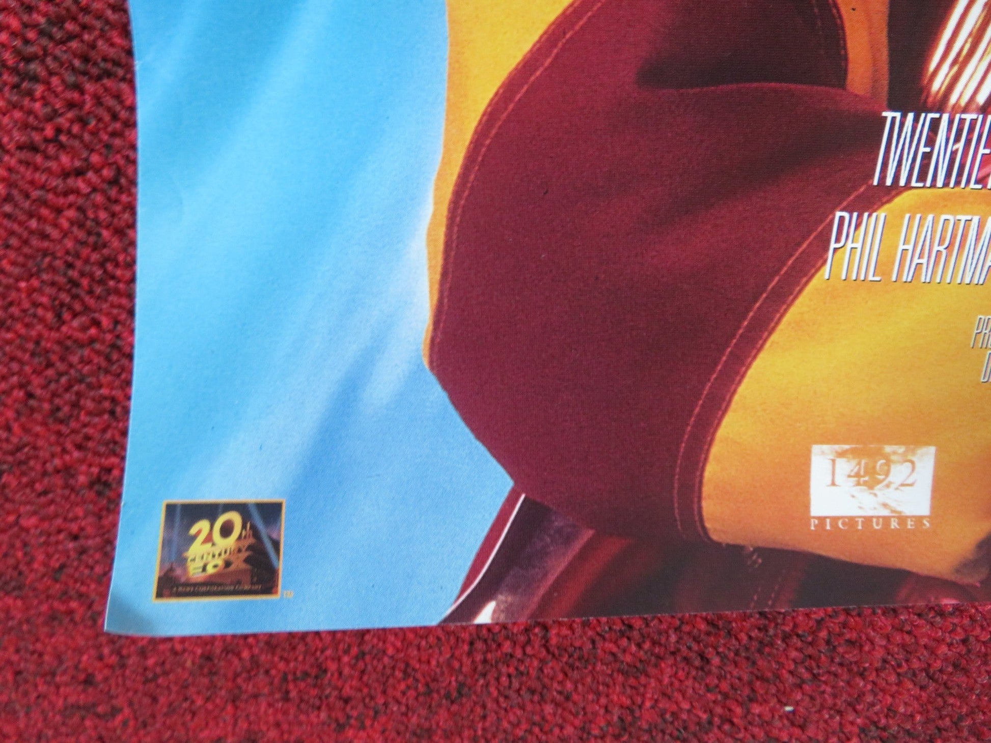 JINGLE ALL THE WAY VHS VIDEO POSTER ARNOLD SCHWARZENEGGER SINBAD 1996 Rendezvous Cinema Movie posters