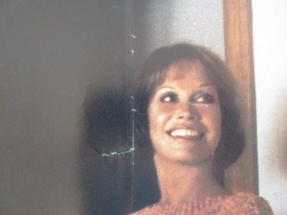 JUST BETWEEN FRIENDS - D ITALIAN FOTOBUSTA POSTER MARY TYLER MOORE DANSON 1986 Rendezvous Cinema Movie posters