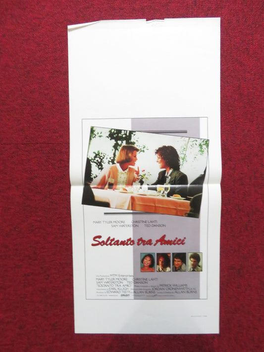 JUST BETWEEN FRIENDS ITALIAN LOCANDINA POSTER MARY TYLER MOORE TED DANSON 1986 Rendezvous Cinema Movie posters