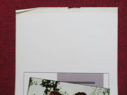 JUST BETWEEN FRIENDS ITALIAN LOCANDINA POSTER MARY TYLER MOORE TED DANSON 1986 Rendezvous Cinema Movie posters