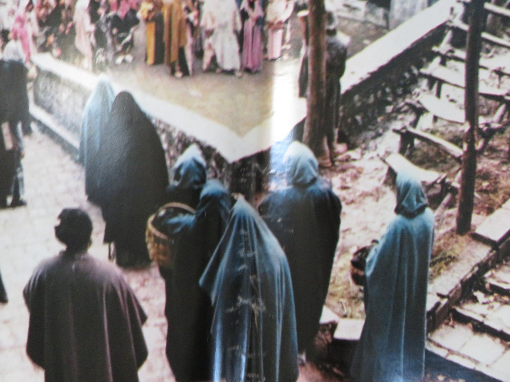 KEEP WALKING - D ITALIAN FOTOBUSTA POSTER ALBERTO FUMAGALLI A. CUCCIARRE 1983 Rendezvous Cinema Movie posters