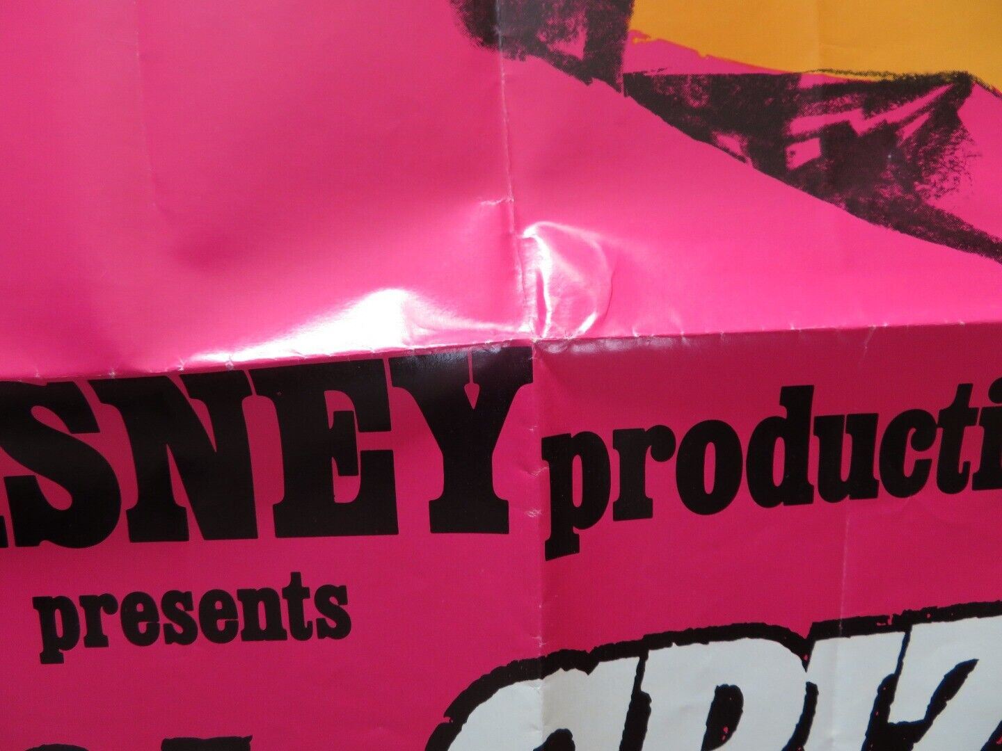 KING OF THE GRIZZLIES USA ONE SHEET FOLDED POSTER DISNEY JOHN YESNO 1970 Movie posters