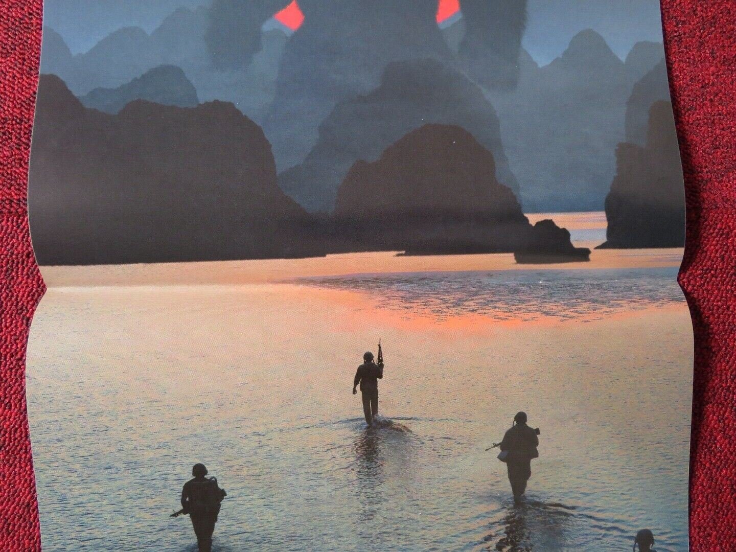 KONG SKULL ISLAND ITALIAN LOCANDINA (26.5"x12.5") POSTER SAMUEL L.JACKSON 2017 - Rendezvous Cinema