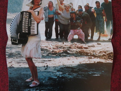 LA CASA DEI MATTI ITALIAN LOCANDINA POSTER YULIYA VYSOTSKAYA E. MIRONOV 2002 Rendezvous Cinema Movie posters