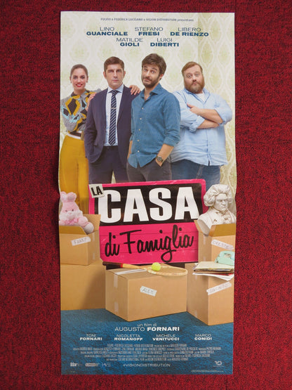 LA CASA DI FAMIGLIA ITALIAN LOCANDINA POSTER LINO GUANCIALE STEFANO FRESI 2017 Rendezvous Cinema Movie posters