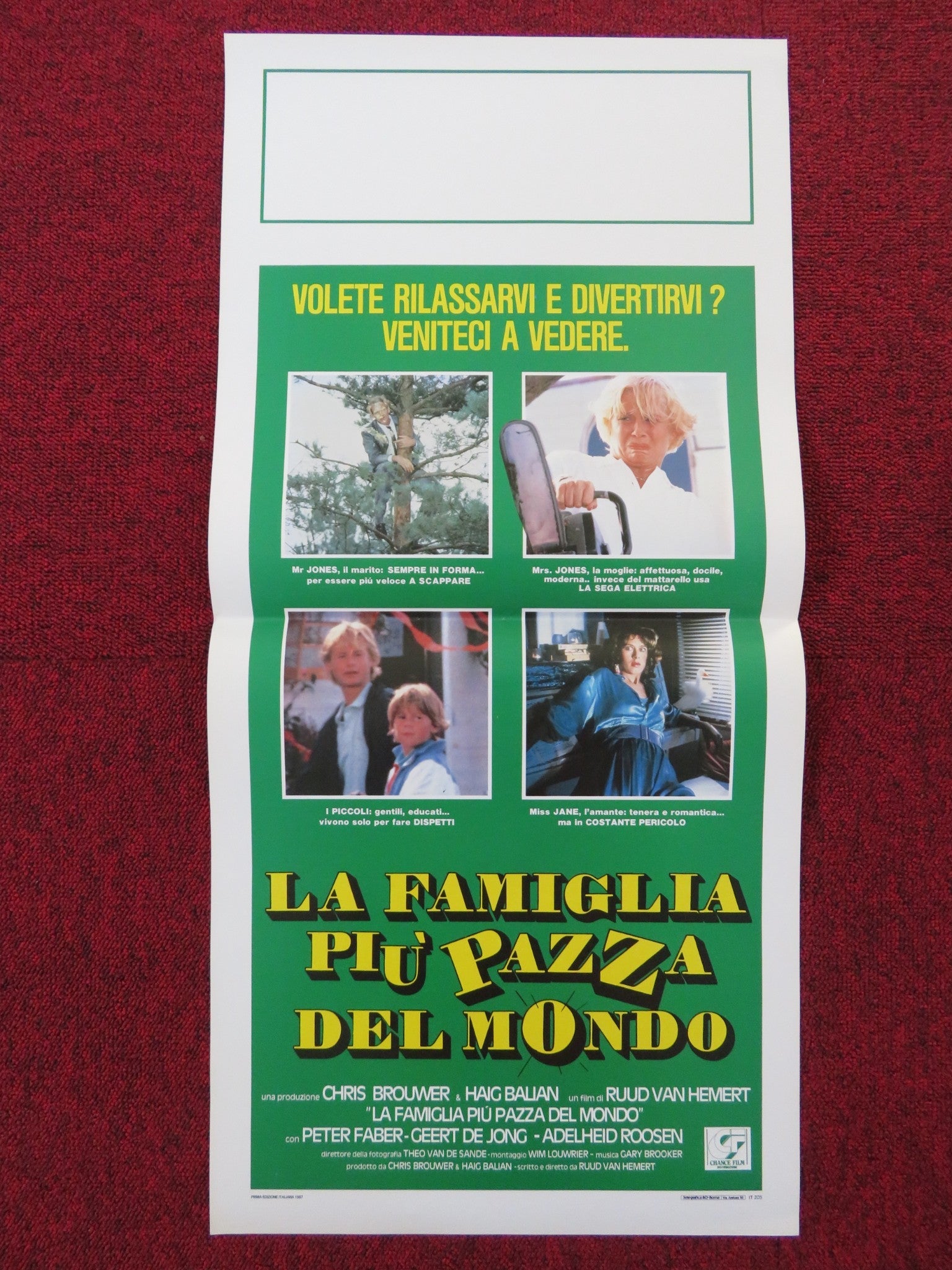 LA FAMIGLIA PIU' PAZZA DEL MONDO ITALIAN LOCANDINA POSTER PETER FABER 1987 Rendezvous Cinema Movie posters