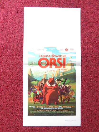 LA FAMOSA INVASIONE DEGLI ORSI ITALIAN LOCANDINA POSTER LEILA BEKHTI 2019 Rendezvous Cinema Movie posters