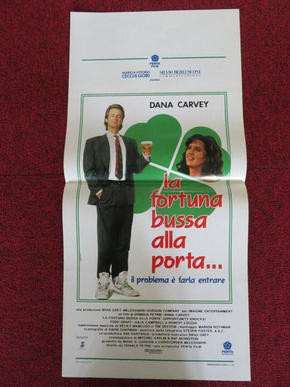 LA FORTUNA BUSSA ALLA PORTA... ITALIAN LOCANDINA (27.5"x13") POSTER DANA CARVEY - Rendezvous Cinema