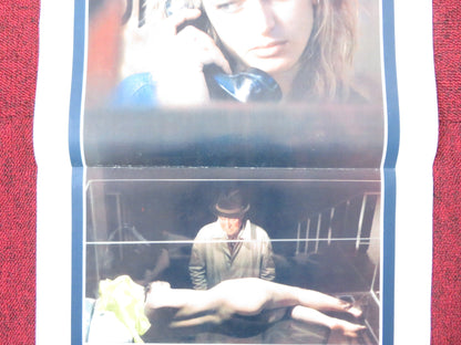 LA RAGAZZA DAL PIGIAMA GIALLO ITALIAN LOCANDINA POSTER RAY MILLAND 1977 Rendezvous Cinema Movie posters