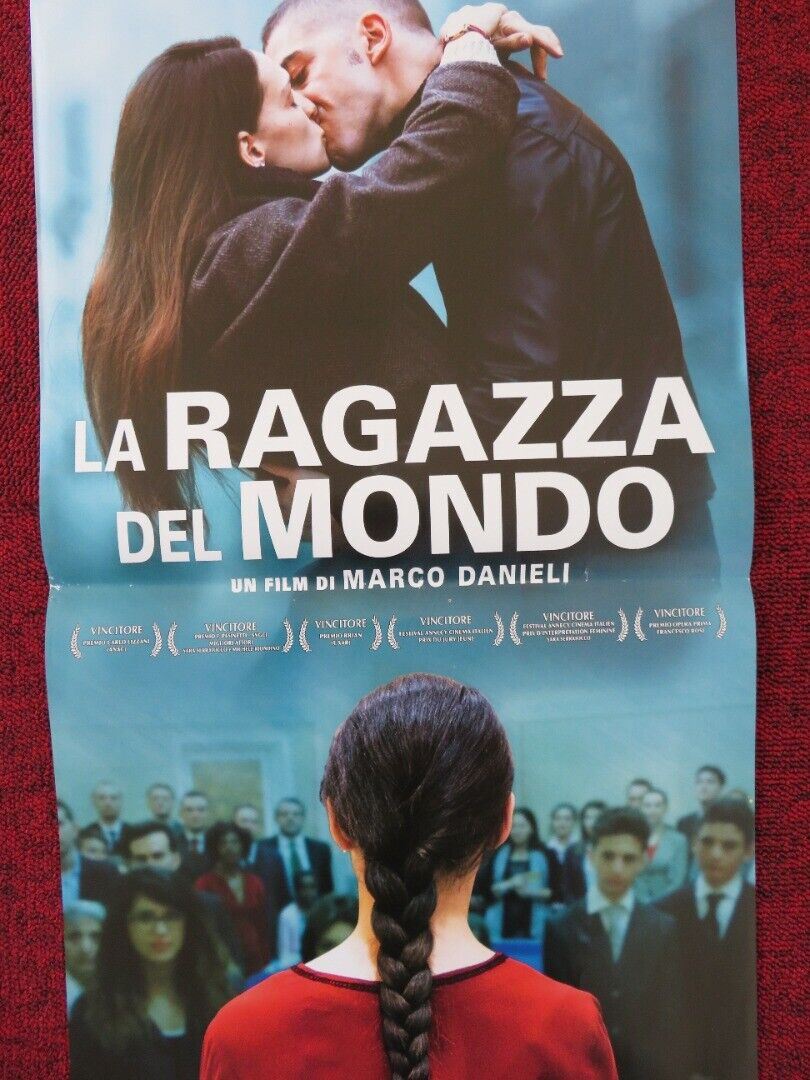 LA RAGAZZA DEL MONDO ITALIAN LOCANDINA (26.5"x12.5") POSTER SARA SERRAIOCCO 2016 Rendezvous Cinema Movie posters