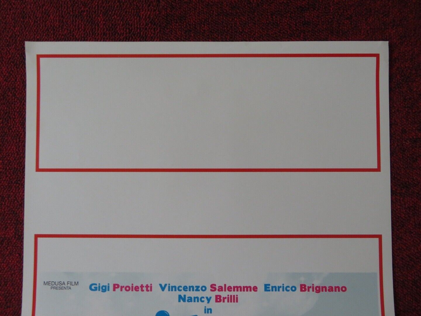 LA VITA E UNA COSA MERAVIGLIOSA ITALIAN LOCANDINA (27.5"x12.5") POSTER 2010 Movie posters