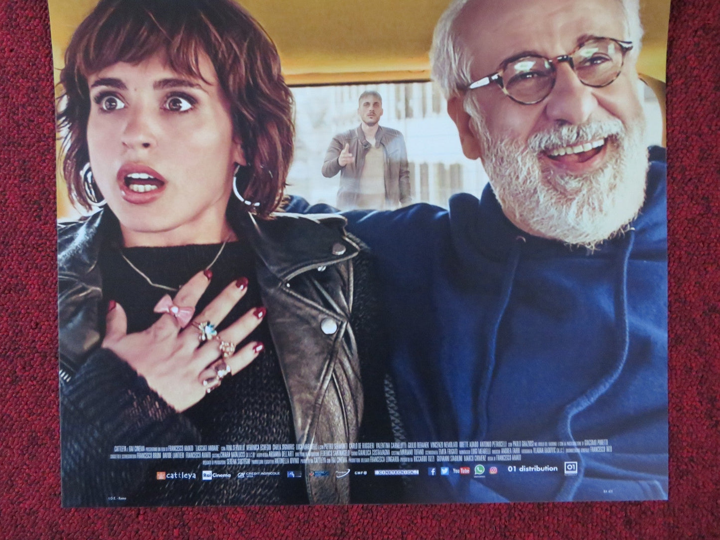 LASCIATI ANDARE ITALIAN LOCANDINA POSTER TONI SERVILLO VERONICA ECHEGUI 2017 Rendezvous Cinema Movie posters